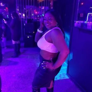 Meet your Posher, Mirlande